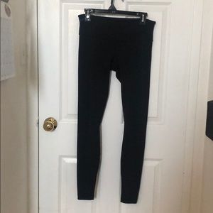 Wunder Under Mid Rise Lulu Lemon Pants